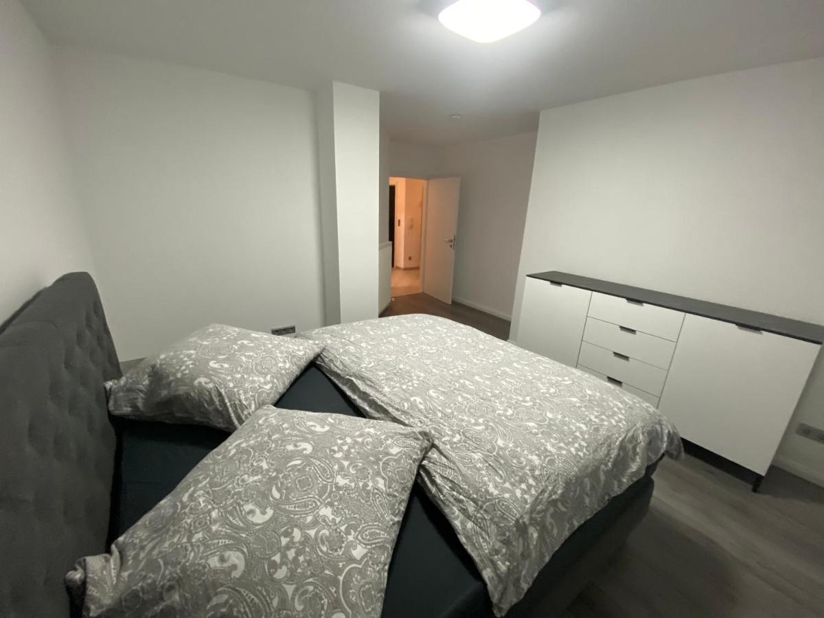 Graben-Neudorf Deluxe Appartement מראה חיצוני תמונה